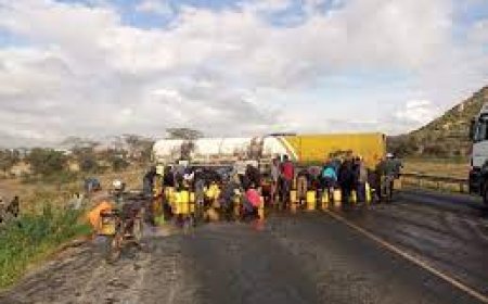 Tanker driver injured in accident, locals rush for oil