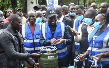 Governor, MCA Donates Free Cookers